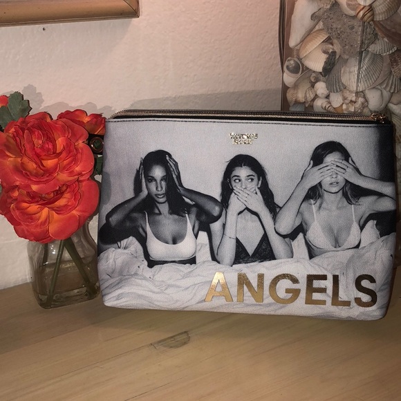 Victoria's Secret Handbags - 🖤 Victoria’s Secret Angels 🙉🙊🙈 Pouch 🖤